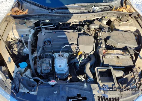 2017 Honda Accord Lx z USA, uszkodzony, nr VIN 1HGCR2F41HA185062